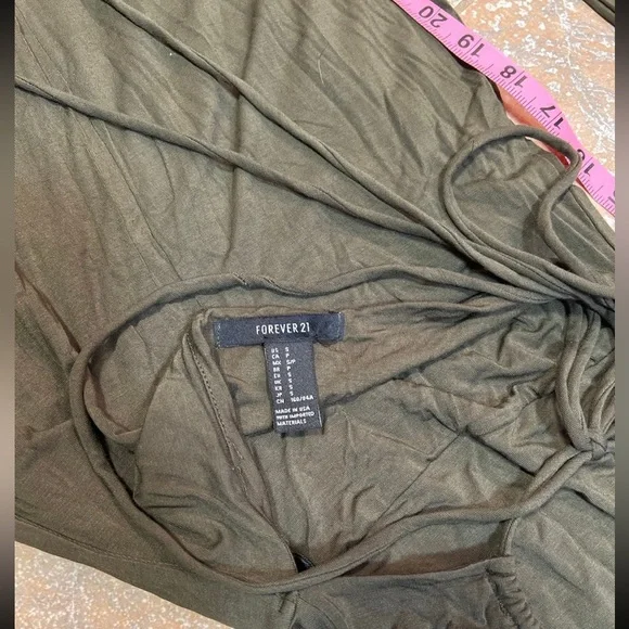 FOREVER 21 MAXI DRESS SIZE S - Picture 6 of 9